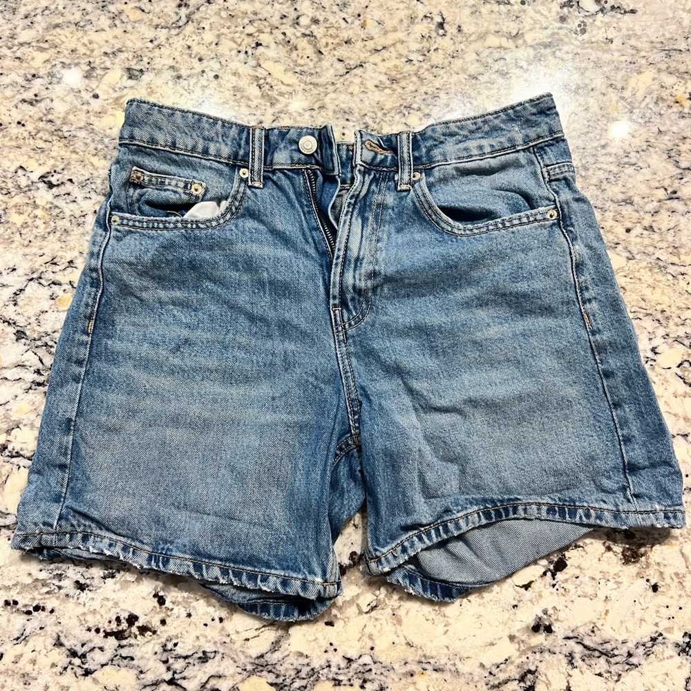 Zara Classic Blue Denim Shorts